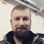 Profile Picture of Stefan Schmid (@small.wooden.projects) on Instagram