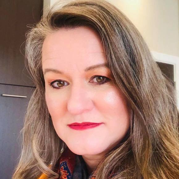 Erika Kahler - Poshmark Profile Picture of Erika Kahler (@erikahler) on Poshmark