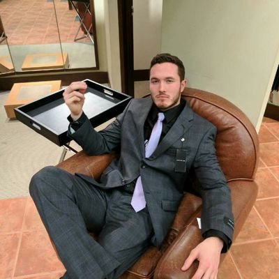 Profile Picture of Mike Darling (@MikeDarling7) on Twitter