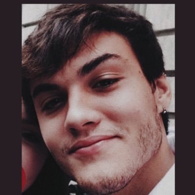 Profile Picture of Cristi 🍒 (@Anchovies_Dolan) on Twitter