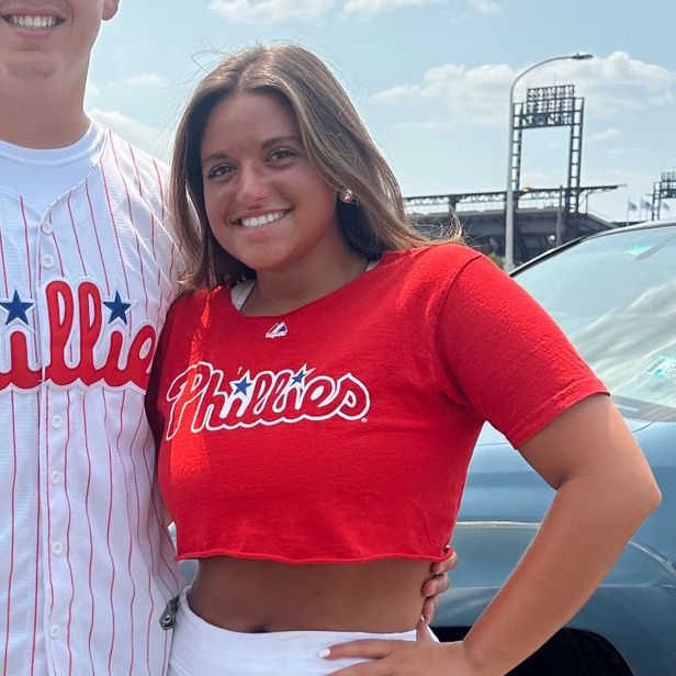 Profile Picture of Devon Young (@devonyoungg) on Tiktok