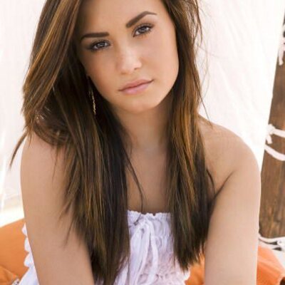 Profile Picture of Demetria Lovato (@DemetriaGomez10) on Twitter