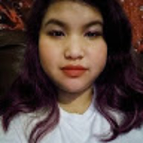 Profile Picture of Shreeya Mangar (@mangarshreeya65) on Poshmark