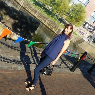 Profile Picture of Anne Oneill (@anneoneill123) on Twitter