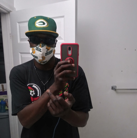 Profile Picture of Bobby Kimbrow (@mrbk9324) on Poshmark