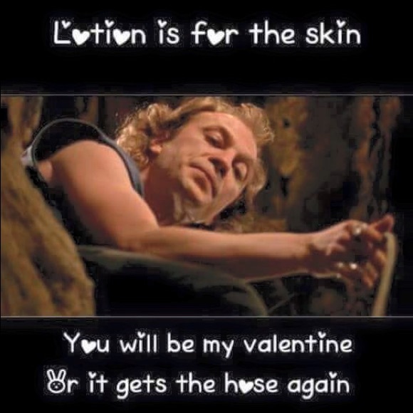 Profile Picture of Heather Grublis (@hgrub) on Poshmark