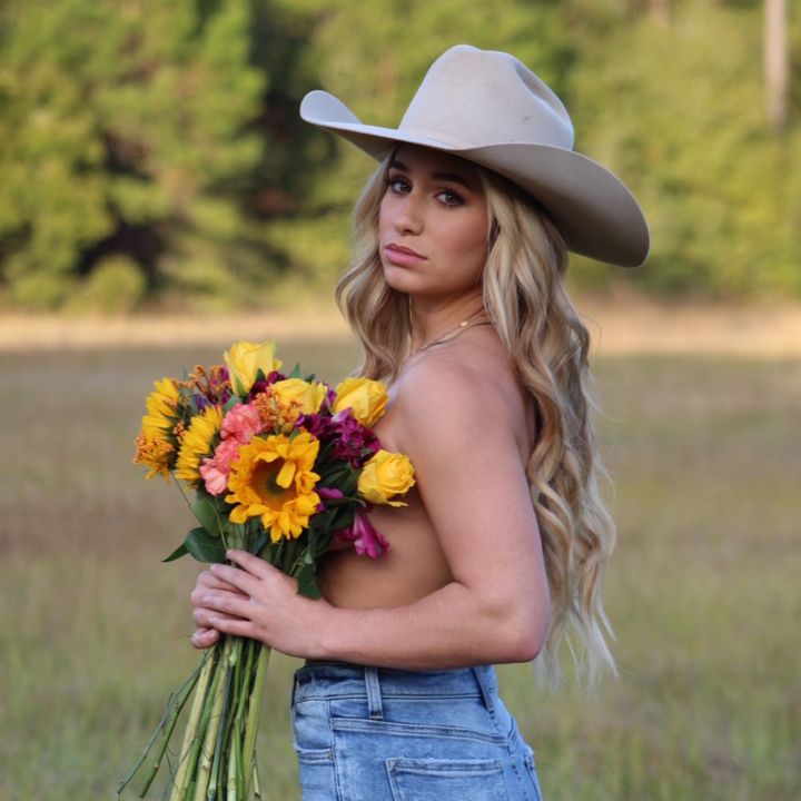 Profile Picture of Ry (@rystanfieldd) on Tiktok