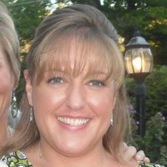 Profile Picture of Lori Johnson tucci (@ltucci74) on Poshmark