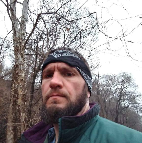 Profile Picture of Eddie Pysher (@eddiep1783) on Poshmark