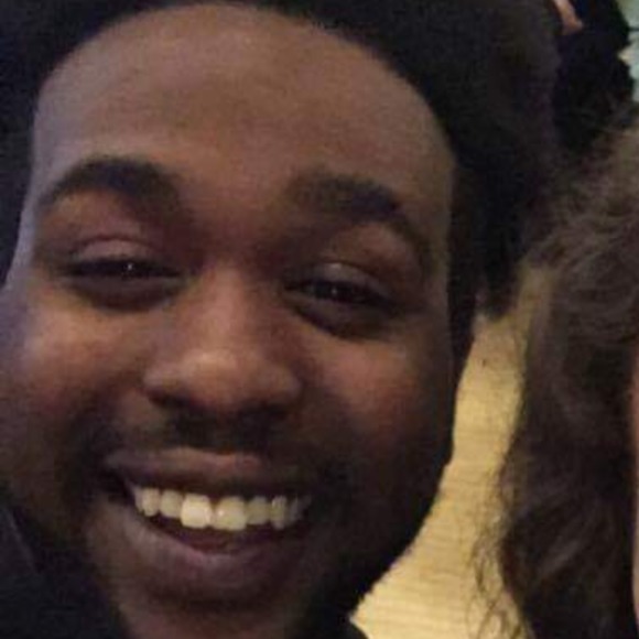 Profile Picture of Curtis Neal (@curtneal777) on Poshmark
