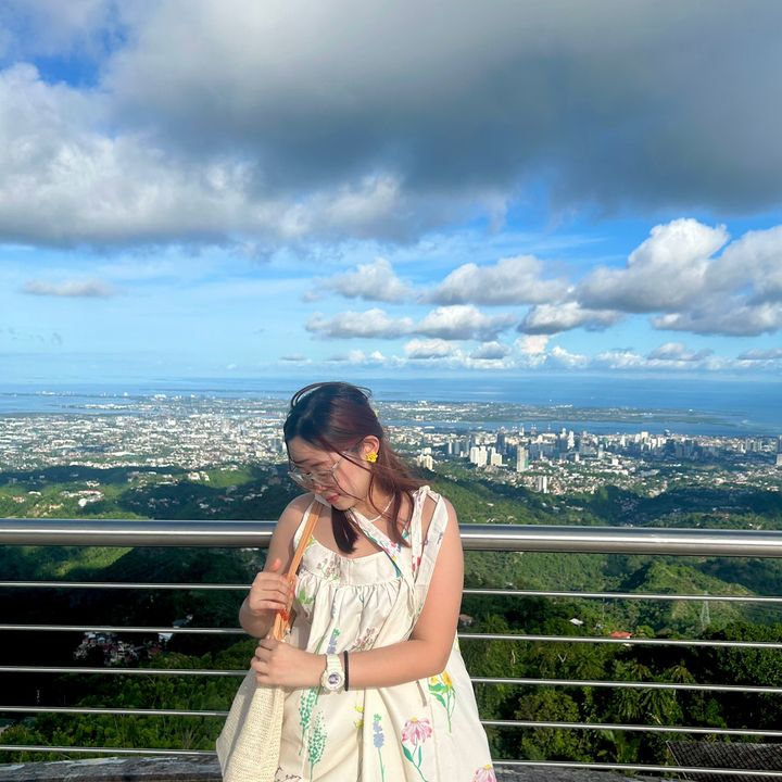Profile Picture of allison tan (@allisonrtan) on Tiktok
