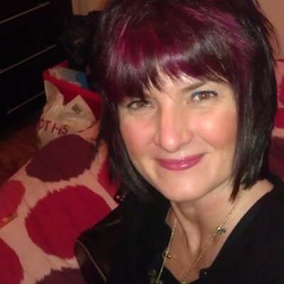 Profile Photo of Siobhan Robinson (@shevyteeny1882) on Twitter