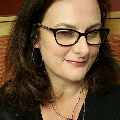 Profile Picture of Susan Morrissey (@susanemorrissey) on Twitter