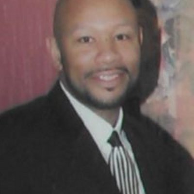 Profile Picture of Ronald Foster (@ronfoster10) on Twitter