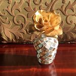 Profile Picture of Adrienne Hullum (@goldflowerstudio) on Instagram