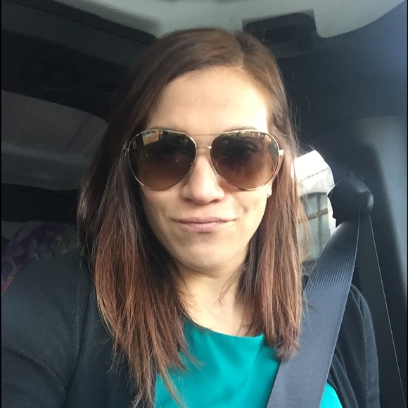 Andrea Michalenko - Poshmark Profile Picture of Andrea Michalenko (@michalam) on Poshmark