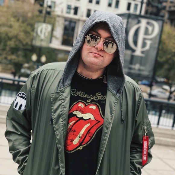 Profile Picture of Tyler Frickey (@tylerfrickey) on Poshmark