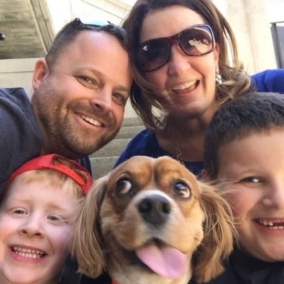 Profile Picture of Erin Mcgrath (@erinmcgrath1973) on Poshmark