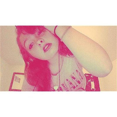 Profile Picture of Charity Kingsbury (@CuddleKissyFace) on Twitter