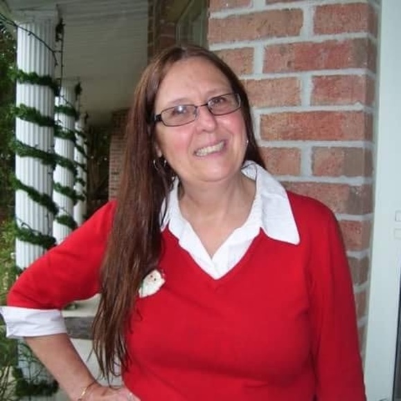 Profile Picture of Pamela Milford (@pamela_milford) on Poshmark