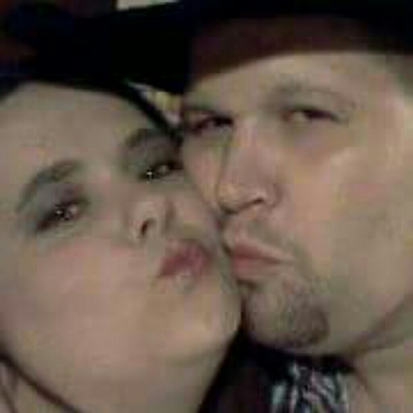 Profile Picture of Amber Mathis (@amathis07) on Poshmark