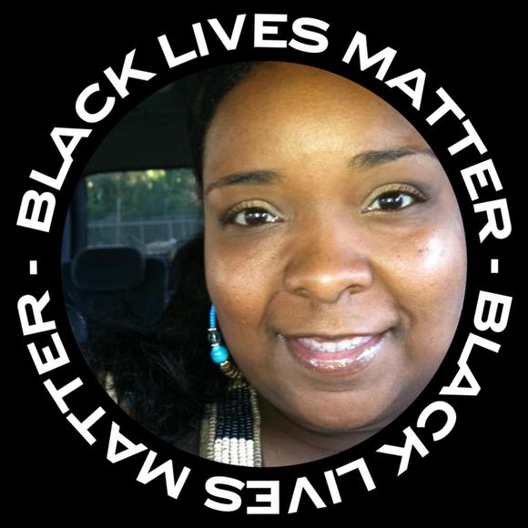 Profile Picture of Tonya Wooten (@tiggress11) on Poshmark