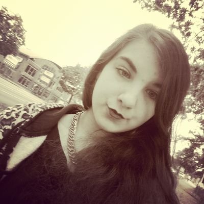 Lara Michelle Neuman - Twitter Profile Picture of Lara Michelle Neuman (@LaraMichelleNe1) on Twitter