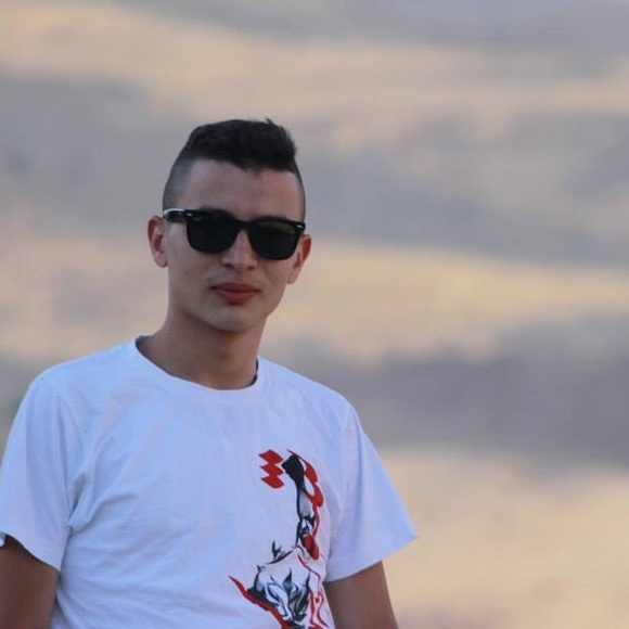 Profile Picture of Ahmad Abdallah (@zezote) on Poshmark