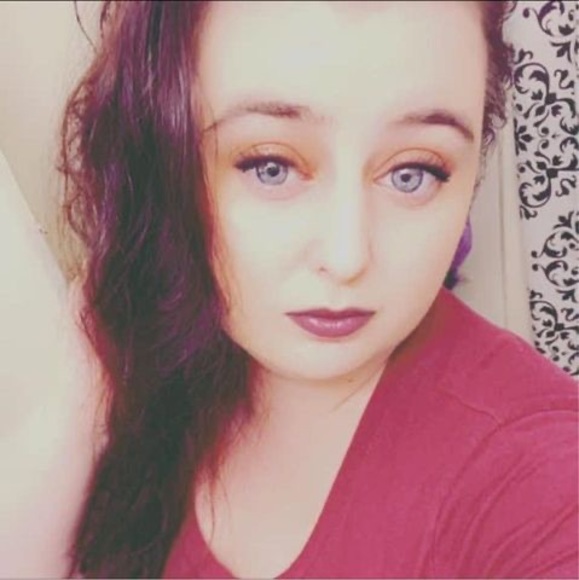 Profile Picture of Tanya Mccloud (@tanyamccloud283) on Poshmark