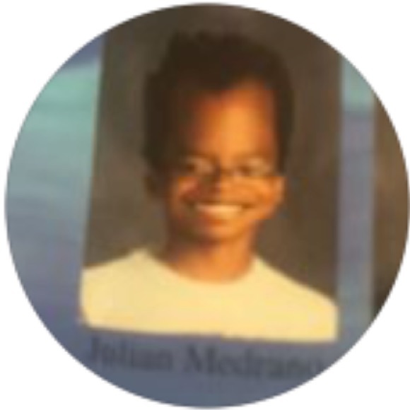 Profile Picture of Julian Medrano (@julianmedrano) on Poshmark