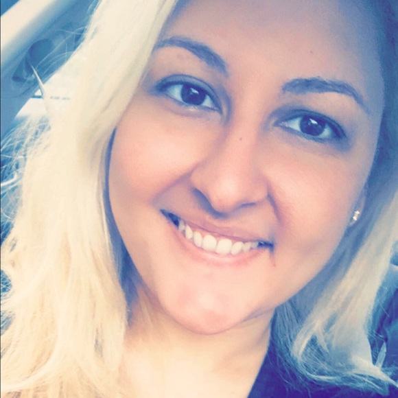 Profile Picture of Maria Cuellar (@marii1129) on Poshmark