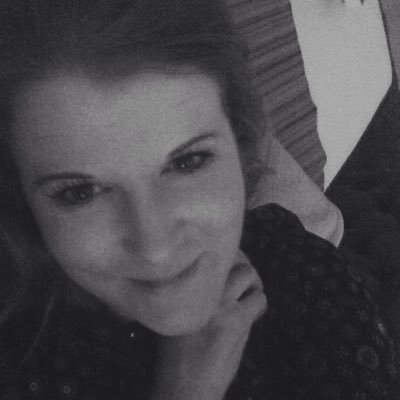 Profile Picture of Lisa (@mccooey_lisa) on Twitter