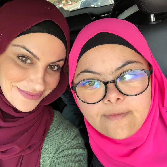 Profile Picture of Amal Bazzi (@amalrjbazzi) on Poshmark