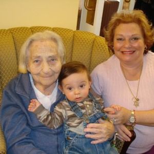 Profile Picture of Toby Schafer (@bijoumom) on Myspace