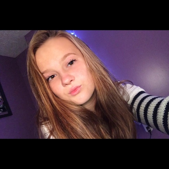 Jocelyn Matthews - Poshmark Profile Picture of Jocelyn Matthews (@jocey_matthews) on Poshmark