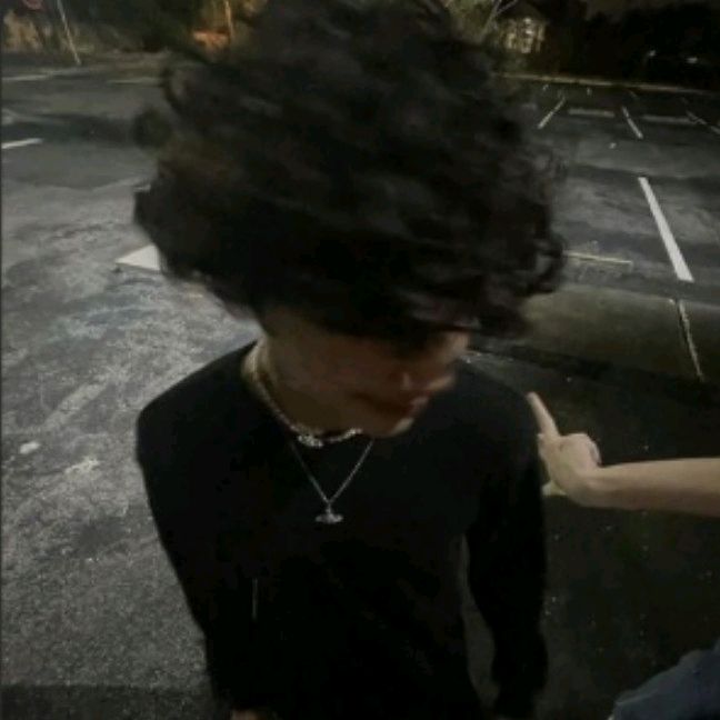 Profile Picture of andrew (@andrew.perezz) on Tiktok