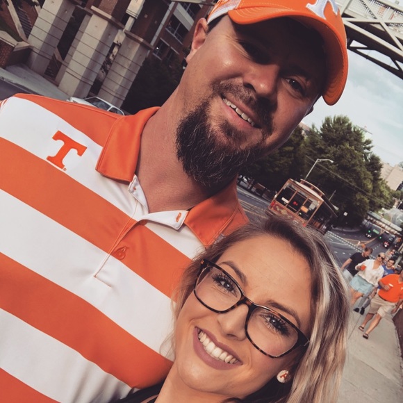 Profile Picture of Mackenzie Cornett (@m_cornett) on Poshmark