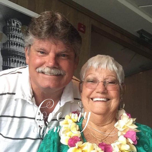 June Gray - Poshmark Profile Picture of June Gray (@juneg1990) on Poshmark