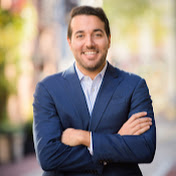 Profile Picture of Aria Varasteh (@AriaVarasteh) on Youtube