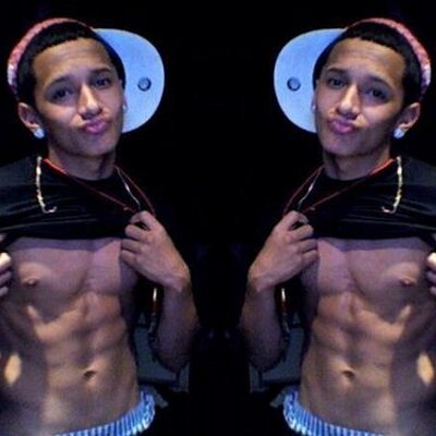 Dominque Johnson - Twitter Profile Picture of Dominque Johnson (@Pr3tty_B0i) on Twitter