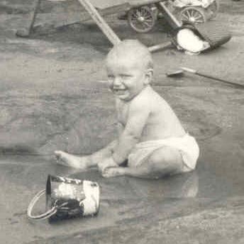 Profile Picture of Andy Birss (@1957AJB) on Twitter