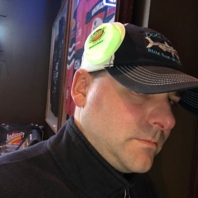 Profile Picture of Norm (@TomMNorman) on Twitter