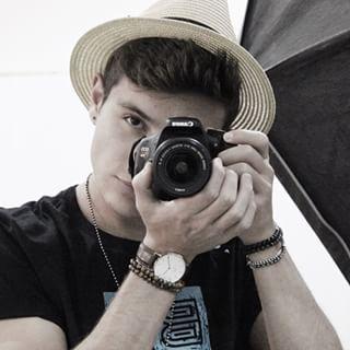 Profile Picture of Nikki Hendrix (@NikkiHendrix18) on Twitter