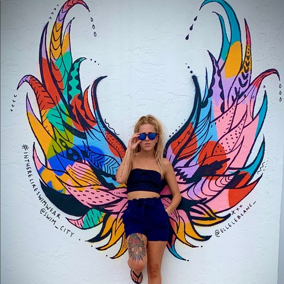 Profile Picture of Racheal Moore (@rachealleighh) on Poshmark