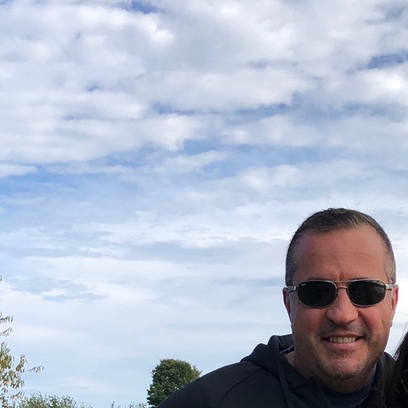 Joe Recine - Poshmark Profile Picture of Joe Recine (@jorec896) on Poshmark