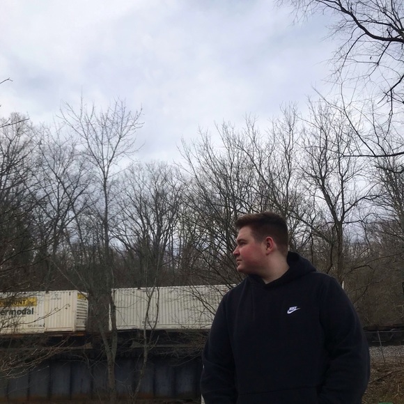 Profile Picture of Jacob Armstrong (@jstyle23) on Poshmark