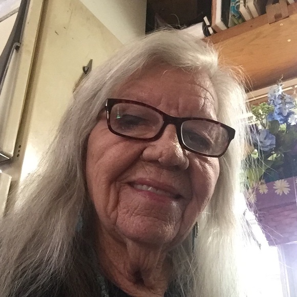 Profile Picture of Doris Ruth (@mercurydrive43) on Poshmark