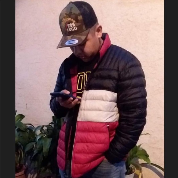 Profile Picture of Manuel Lugo (@malugo323) on Poshmark