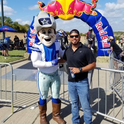 Profile Picture of Gilbert Castro (@@prettyboygil90) on Twitter