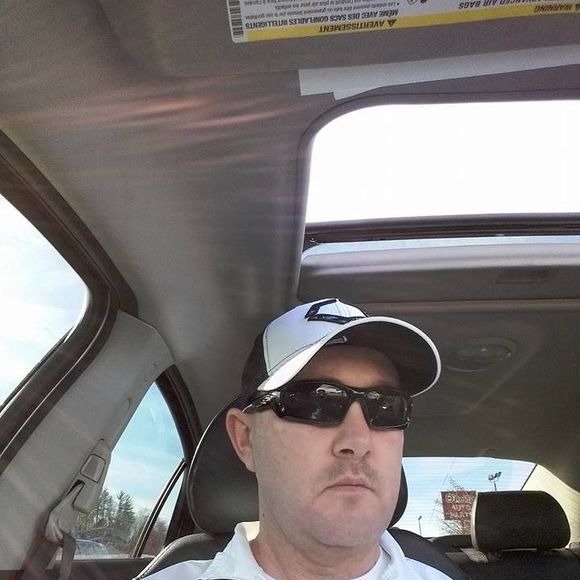 Profile Picture of Tim Hayes (@timdhayes73) on Poshmark